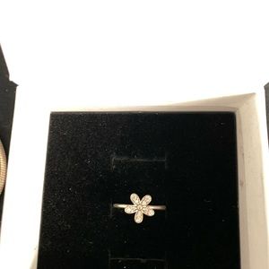 Pandora pavé flower ring